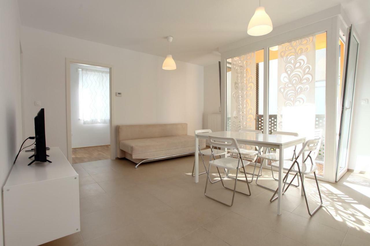 איזולה Residence Jagodje מראה חיצוני תמונה